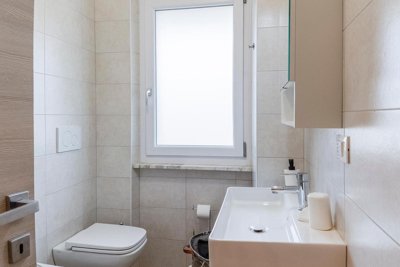 Il Gattino Di Porto - Apt 5 - Bilocale Terrazzo Piscina 임페리아 외부 사진