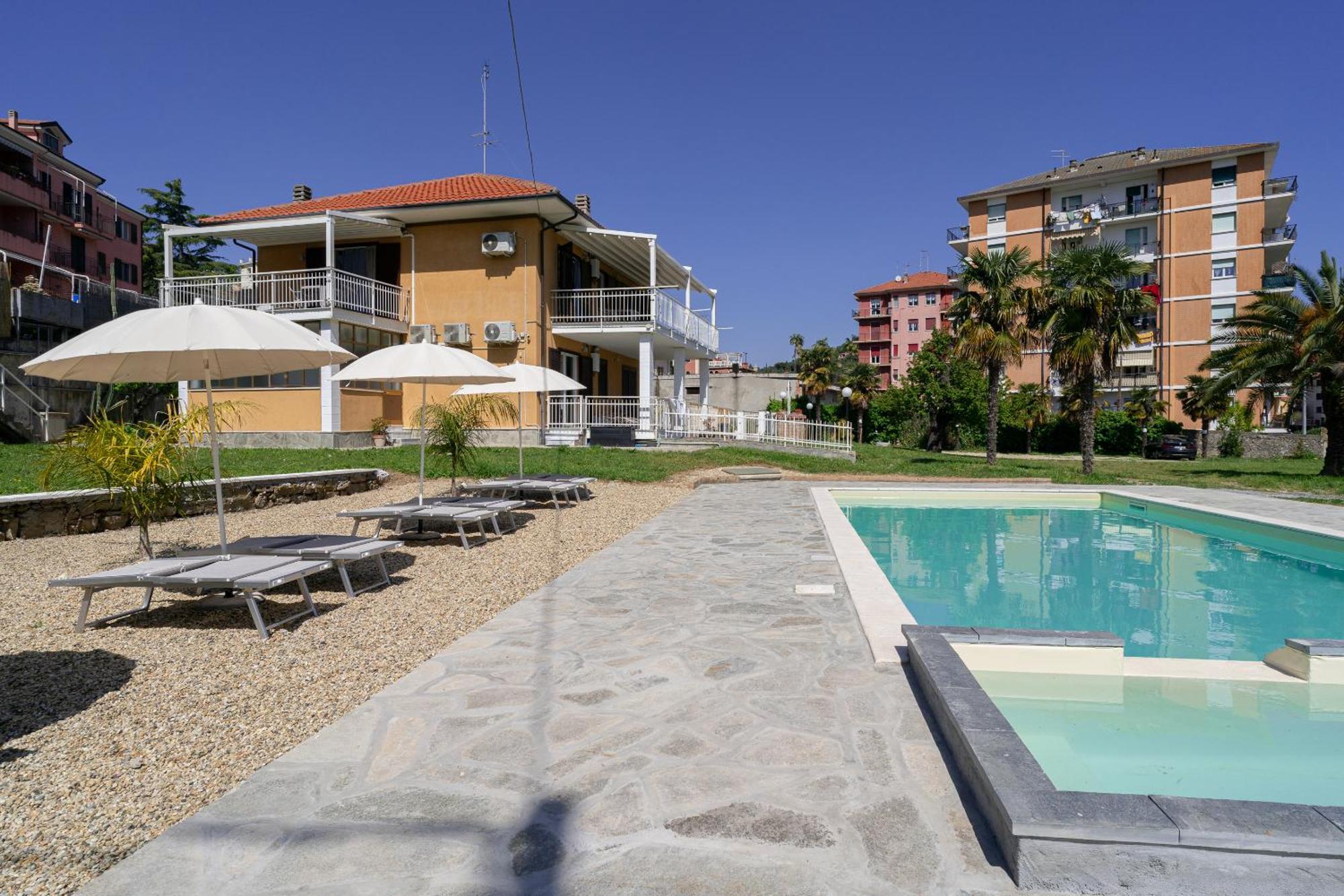 Il Gattino Di Porto - Apt 5 - Bilocale Terrazzo Piscina 임페리아 외부 사진